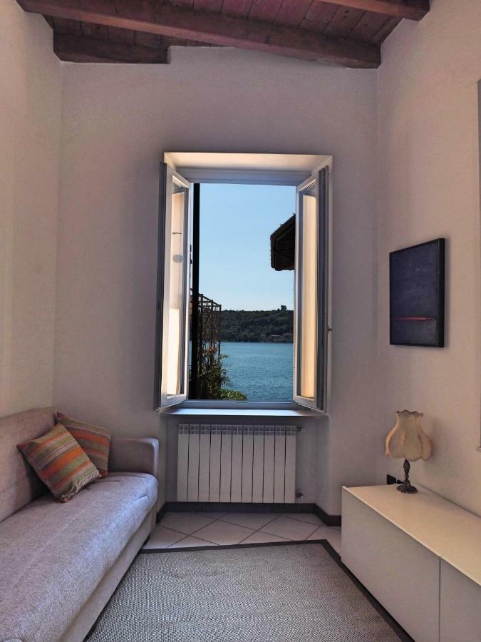 Appartamenti Al Golfo Salo Exterior photo