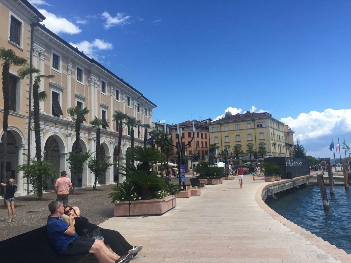 Appartamenti Al Golfo Salo Exterior photo